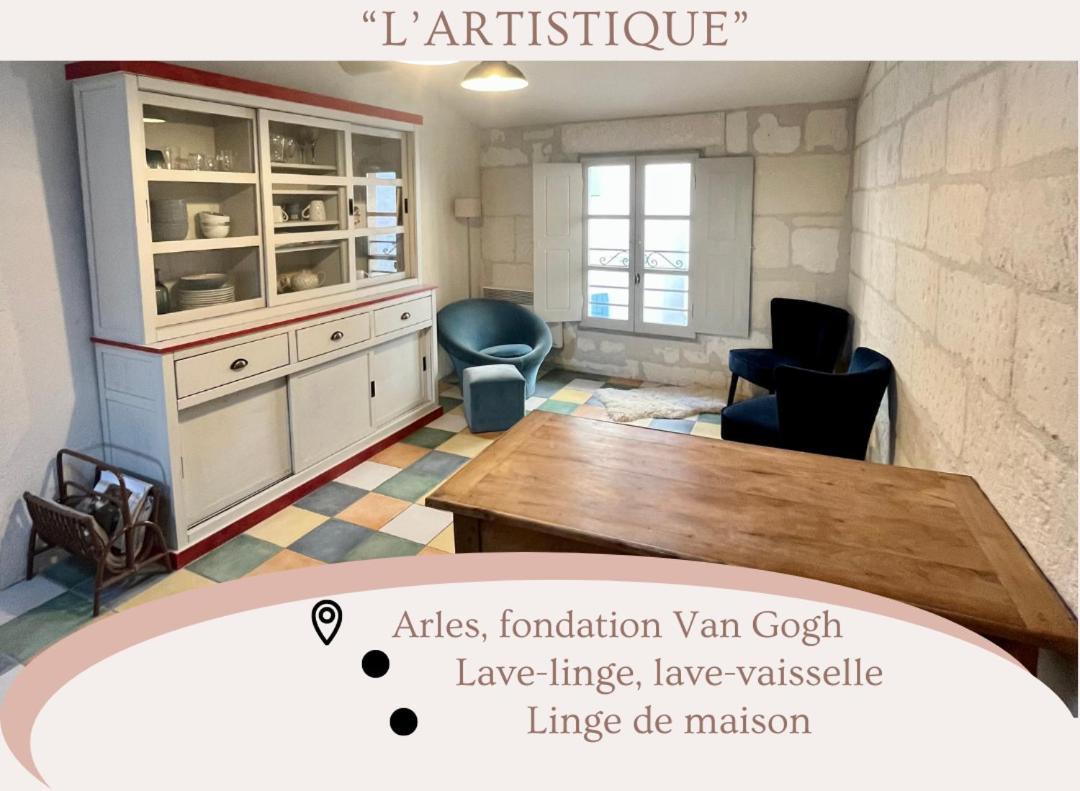 "L'Artistique" Centre Arles Fondation Van Gogh Exteriör bild